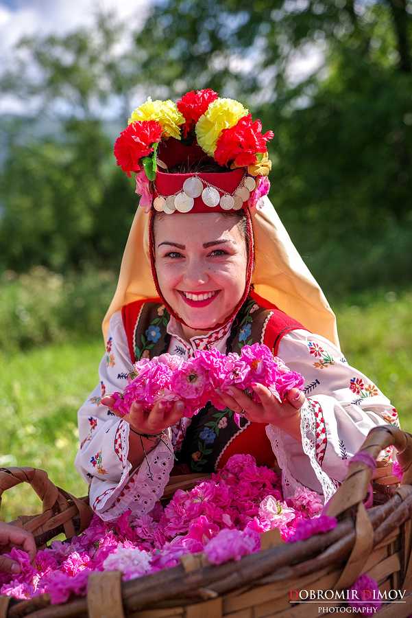 Bulgarian ROSE OIL - 0.3% OTTO Essence Perfume 2.1ml Wood Box Muskal Hand made